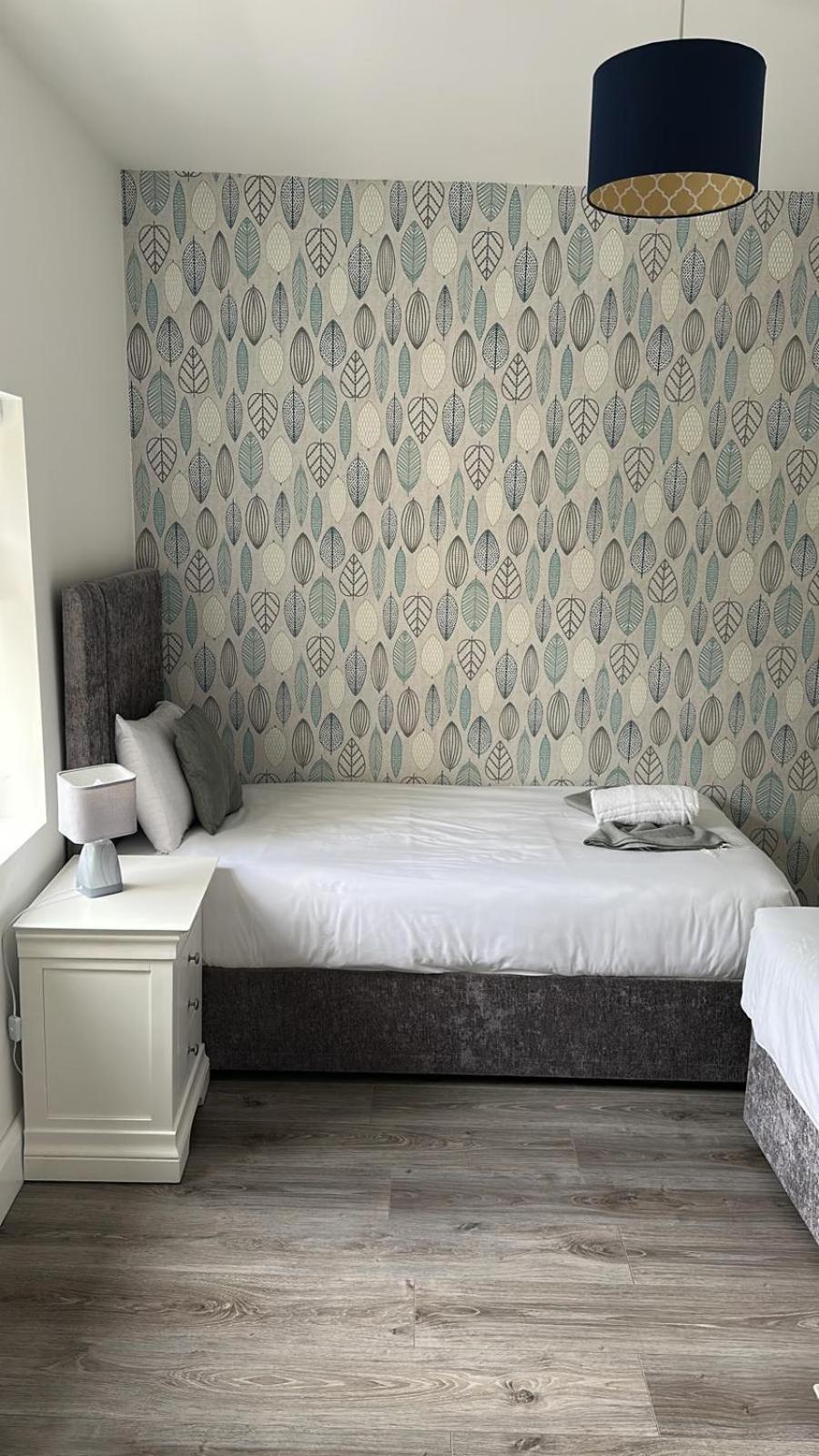 Eyre Square Lane Budget Rooms Голуэй Экстерьер фото